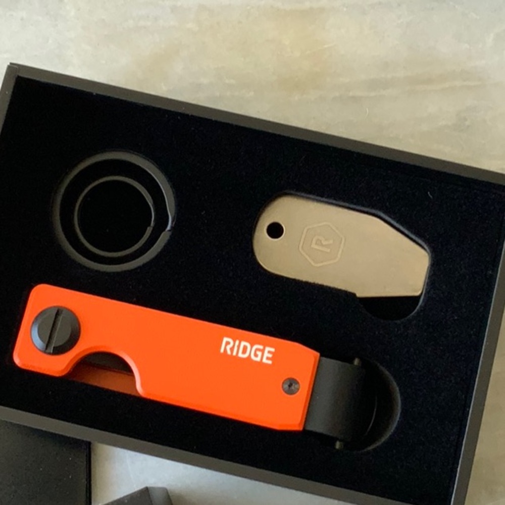 The Ridge KeyCase in Orange - Picture 6 of 10